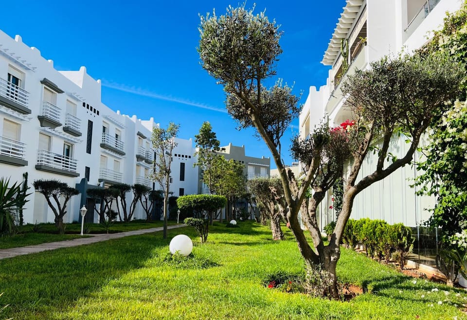 Melrose Beαch Aρραrt Pοοl Vieω Apartment in Casablanca-Settat