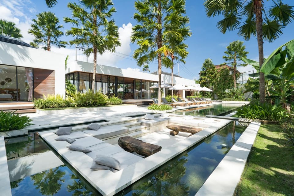 Property building, Seating area, Swimming pool