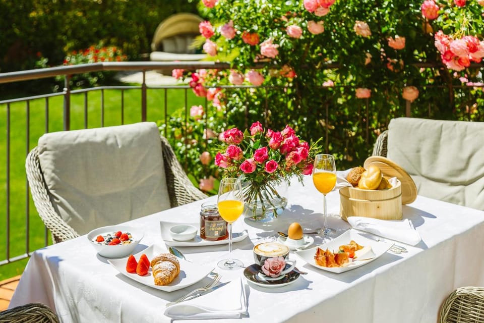 Day, Garden, Breakfast, Continental breakfast, Buffet breakfast, Asian breakfast, Italian breakfast, American breakfast