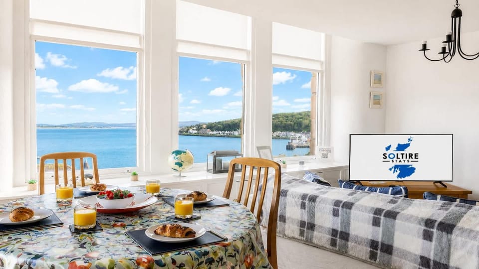 The Hidden Asset- Rothesay, Isle of Bute Apartment in Scotland