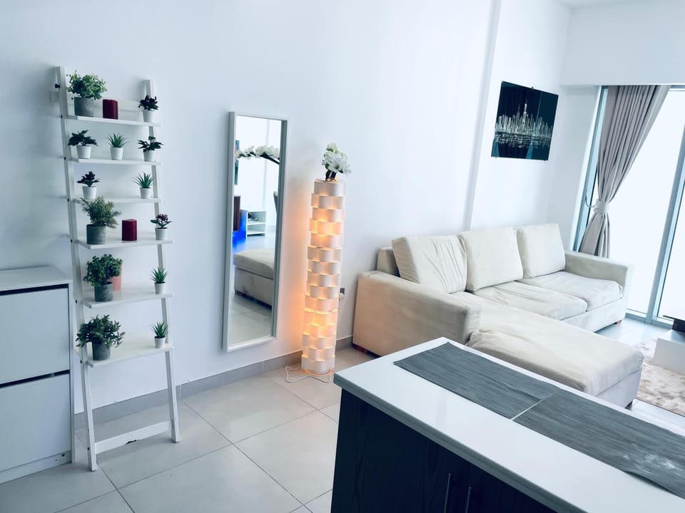 Deluxe One Bedroom Apartment for rent in Dubai Al Barsha south Apartment in Dubai