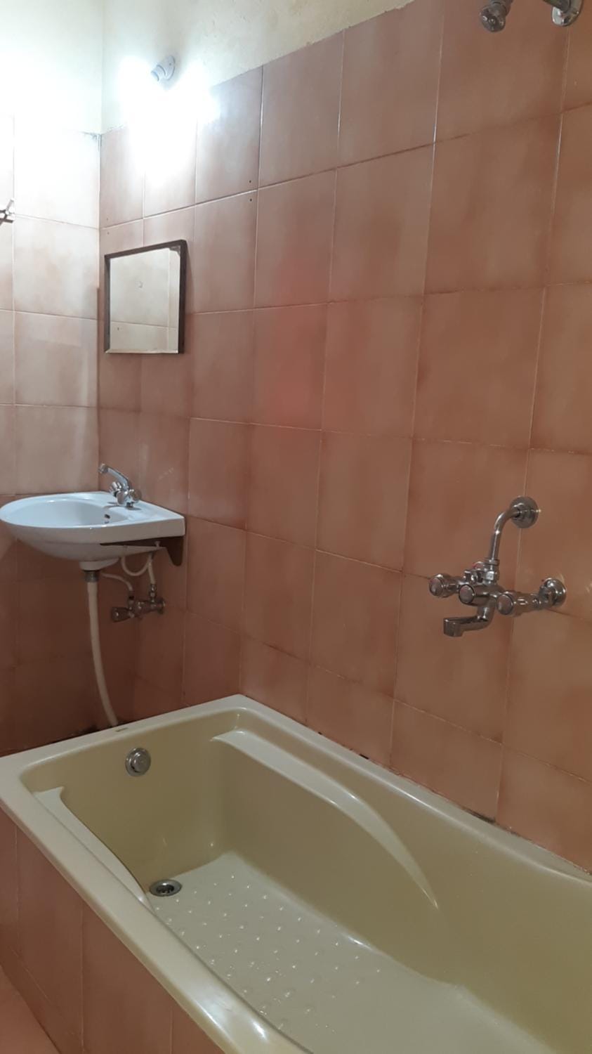 Bathroom, Bath