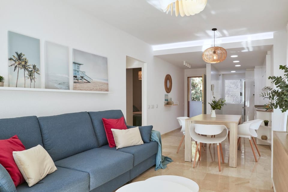 Bright Sunny Albir Beach Apartment Apartment in Marina Baixa