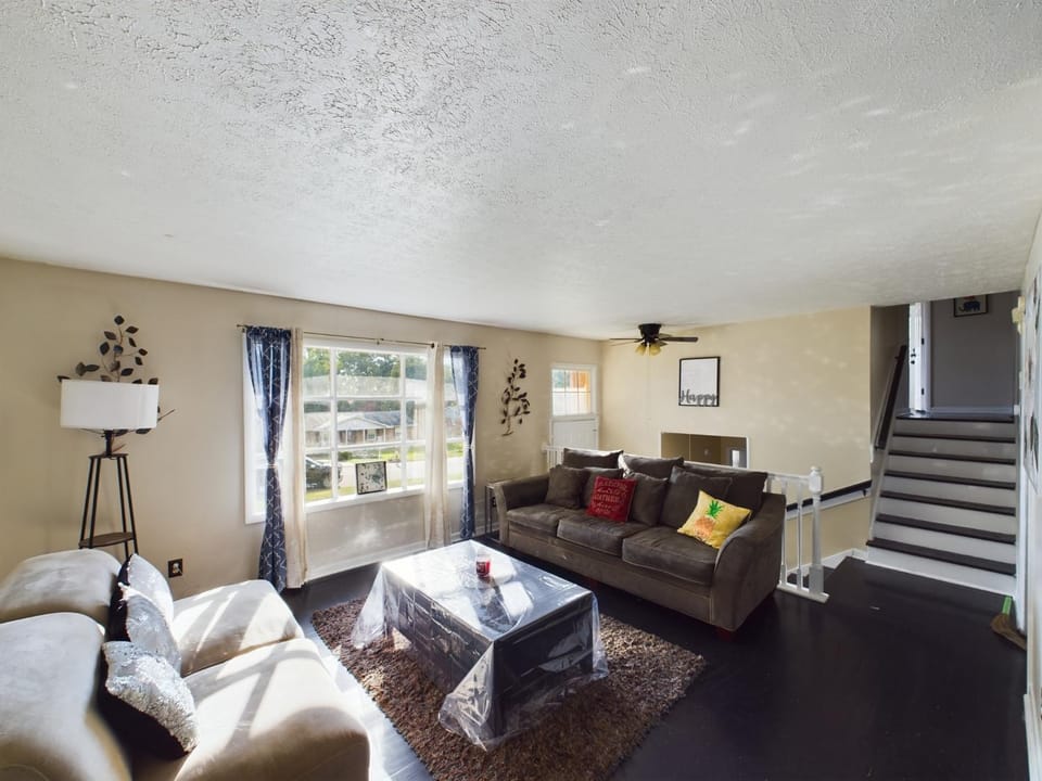 Pine Forest Zen Cottage - 10 Min to Fort Bragg House in North Carolina