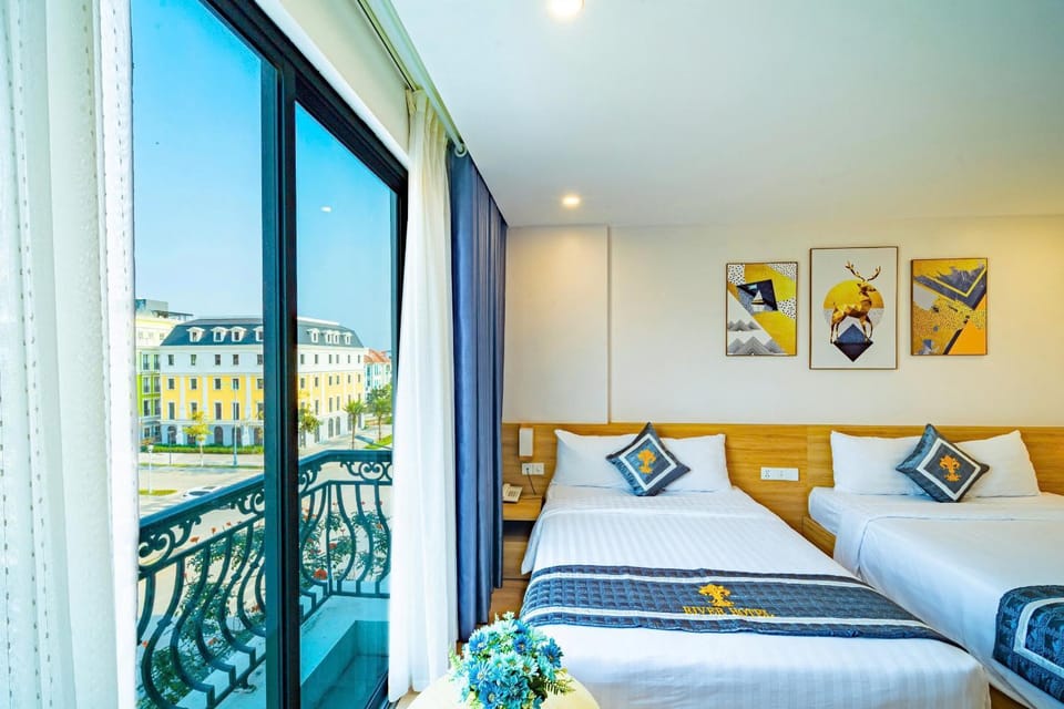 Bed, View (from property/room), Balcony/Terrace, Photo of the whole room, Bedroom