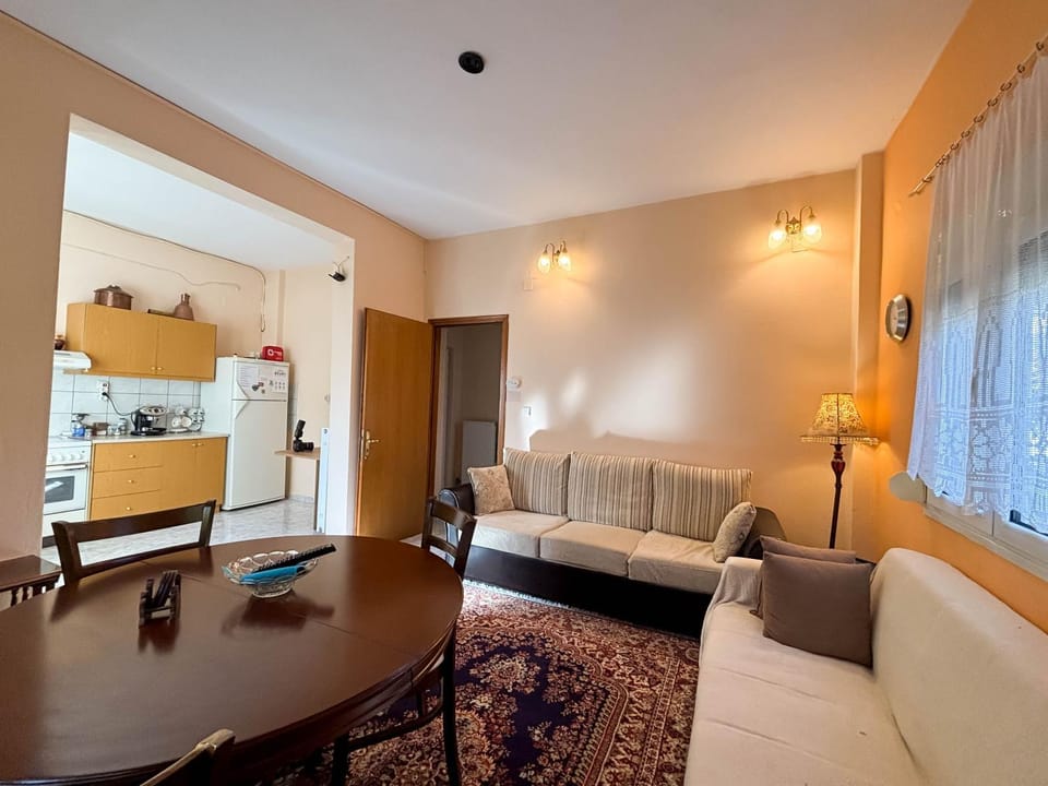Living room, Seating area, pet friendly