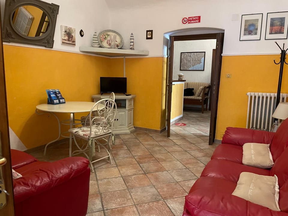 Hotel B&B Giardino delle Rose Bike&Breakfast Bed and Breakfast in Finale Ligure