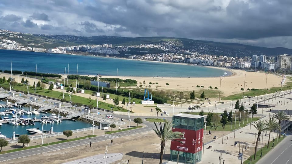 Sea View Apartment Walk to Beach and Marina Apartment in Tangier