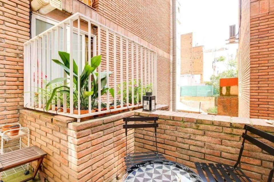 Colorful With Cozy Terrace In Gracia Apartment in Barcelona
