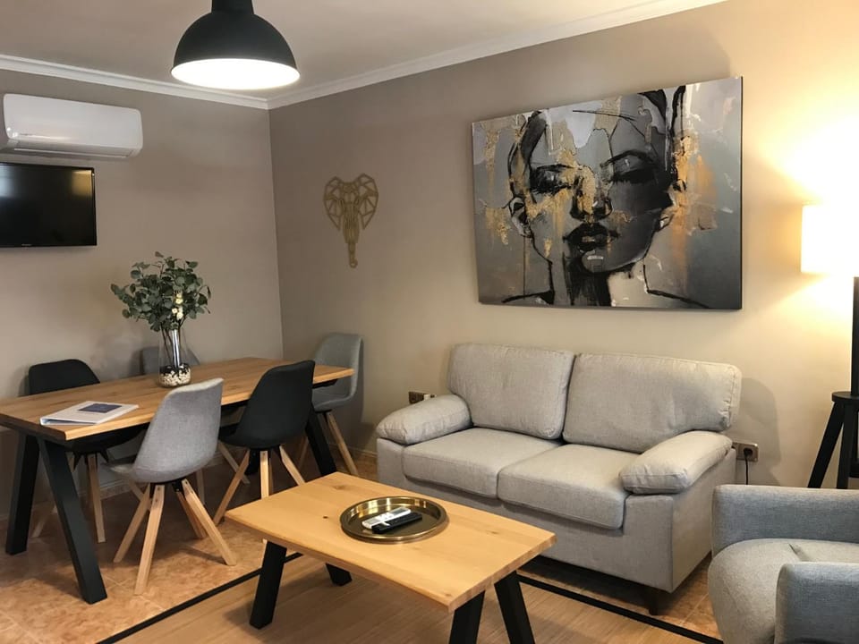 Lounge or bar
