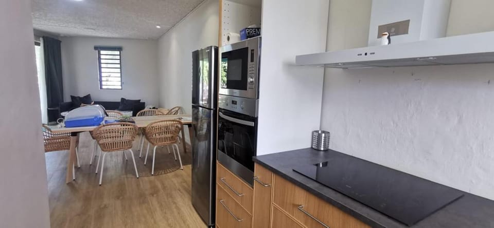 Amy's appartment Coastal road Peyrebere Apartment in Grand Baie