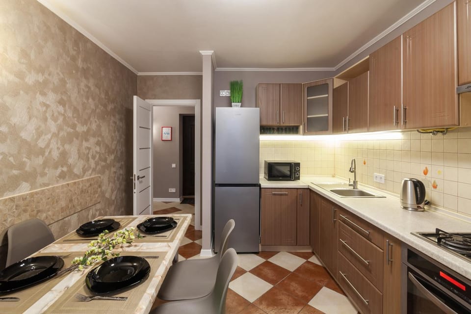 Kitchen or kitchenette, Dining area, Communal kitchen