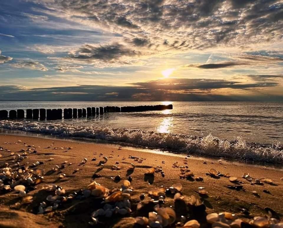 Nearby landmark, Day, Beach