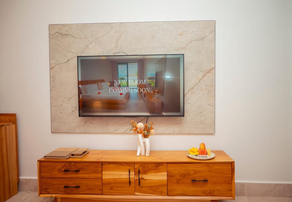 TV and multimedia, Decorative detail