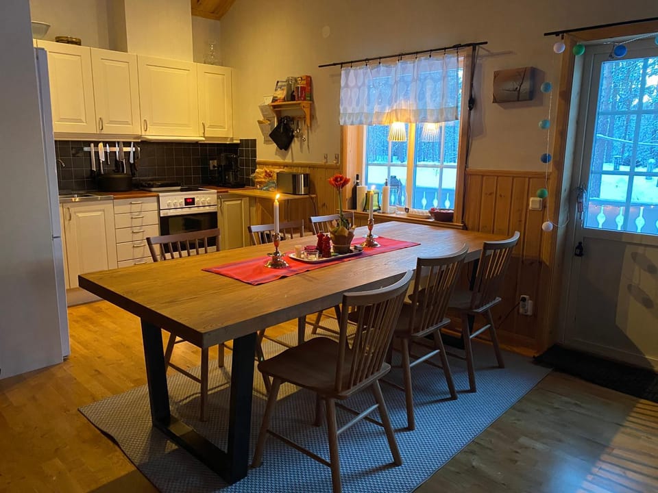 Fjällstuga i avskildhet med elbilsladdare House in Innlandet