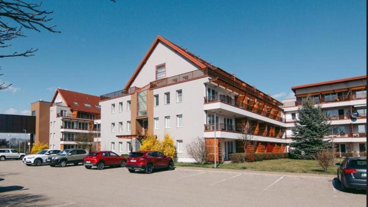 Property building, Location