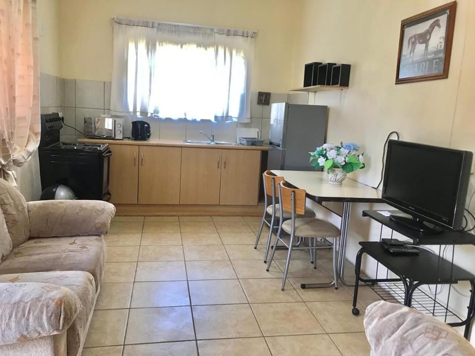 Ezecent Guest House Apartment in Gauteng