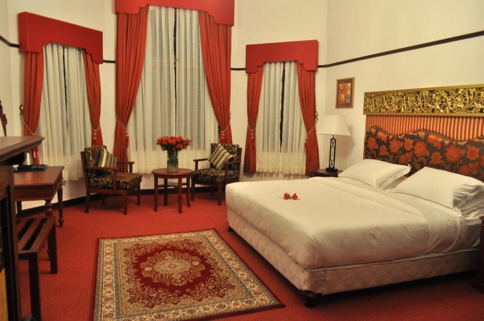 Coffee/tea facilities, Seating area, Bedroom