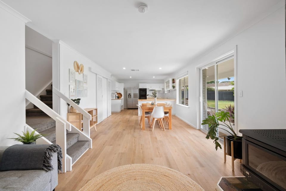 The Arches ~ Style, location and spacious living! House in McLaren Vale