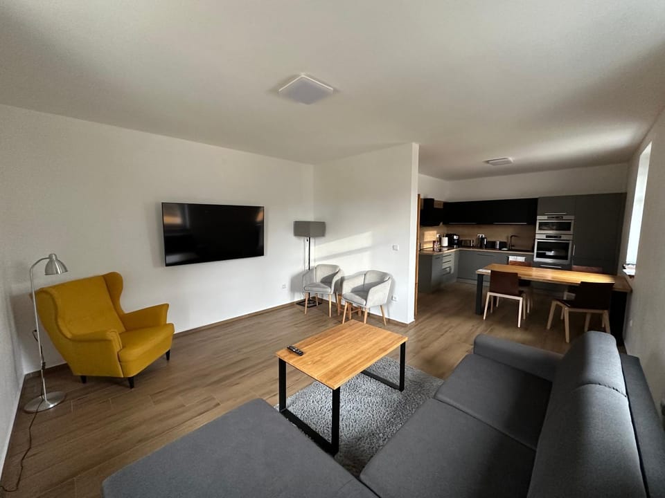 TV and multimedia, Kitchen or kitchenette, Living room, Seating area, Dining area, minibar