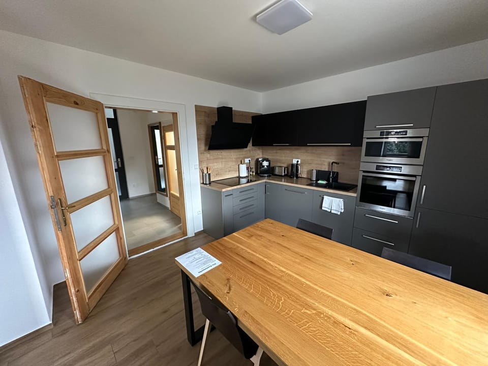 Kitchen or kitchenette, kitchen