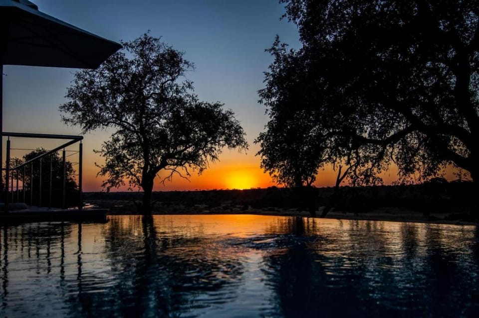 Natural landscape, Pool view, Sunset