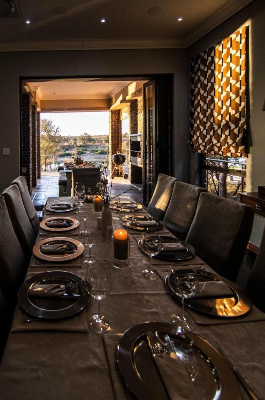 Dining area, Dinner, Family