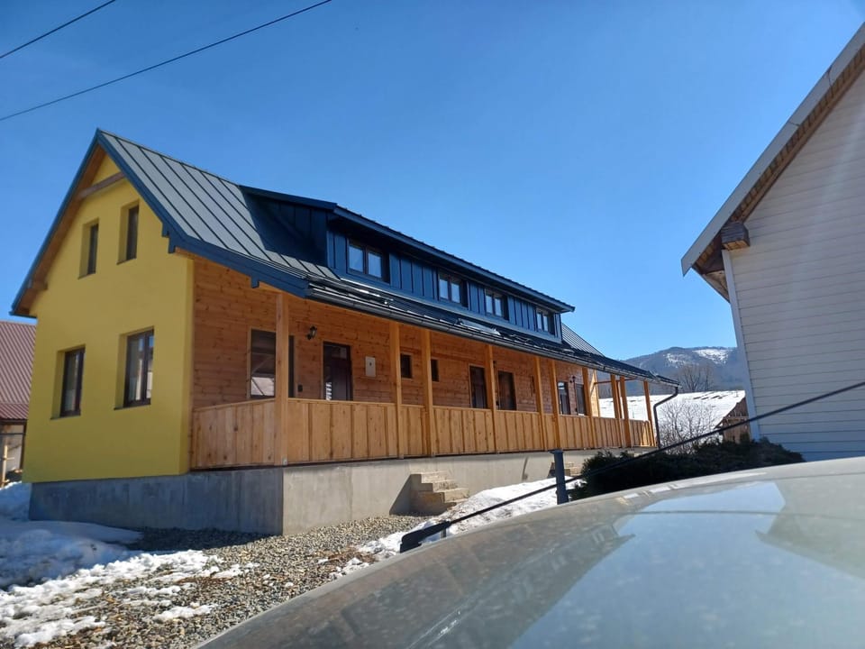 Property building, Winter