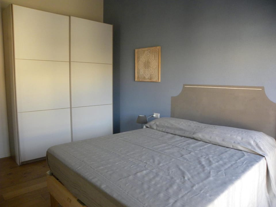 Bed, Bedroom, wardrobe
