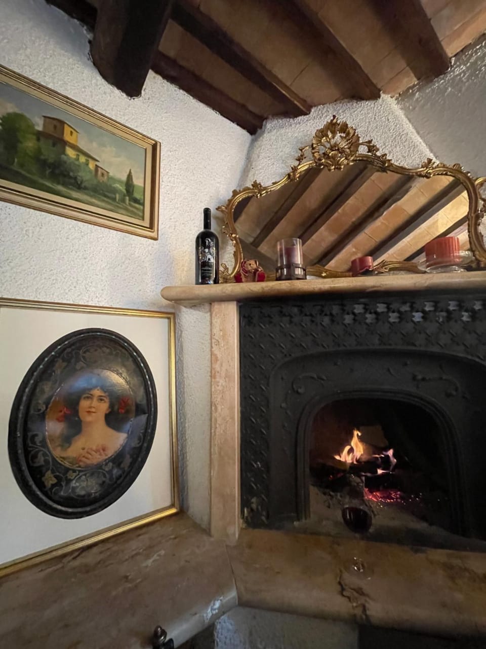 Casa di Gabriele Campiglia House in Tuscany