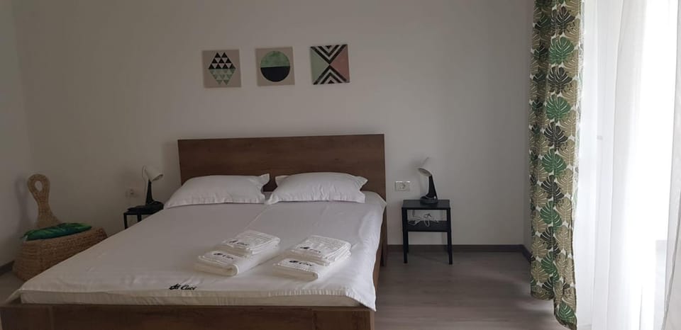PENSIUNEA LA CUCI Bed and Breakfast in Constanța County