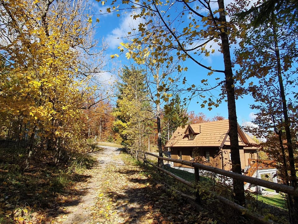 Starry Laz mountain house House in Primorje-Gorski Kotar County