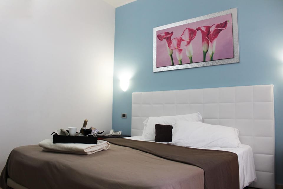 Decorative detail, Bedroom