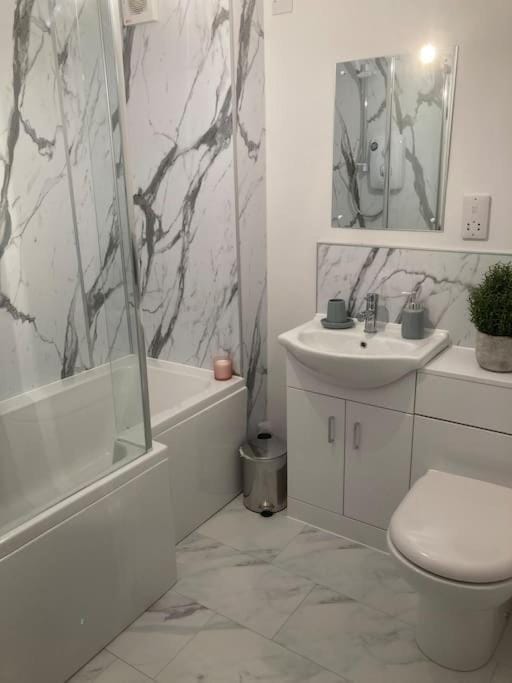 Modern seaside apartment ,Lossiemouth, Moray Apartment in Lossiemouth