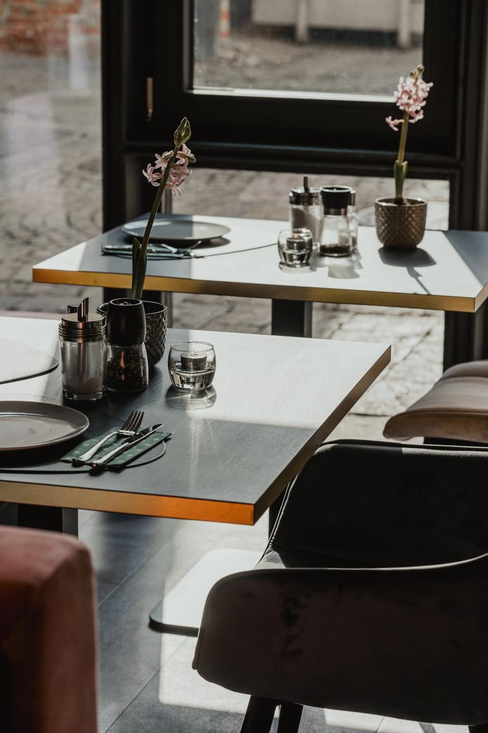 Lounge or bar, Breakfast