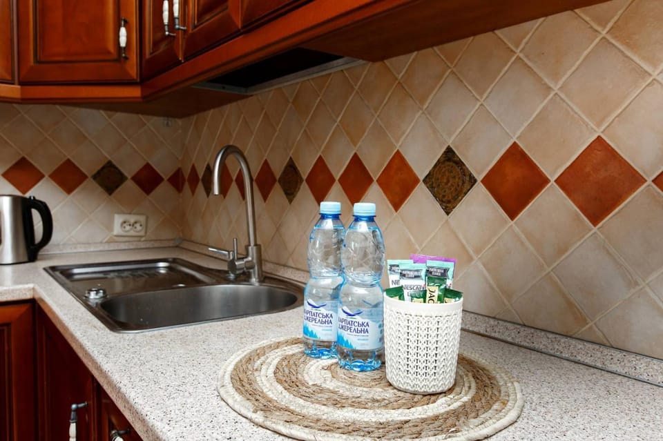 Coffee/tea facilities, Communal kitchen