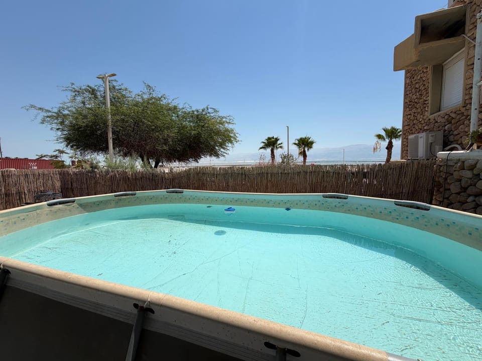 king of The deadsea Crown Collection Apartment in South District
