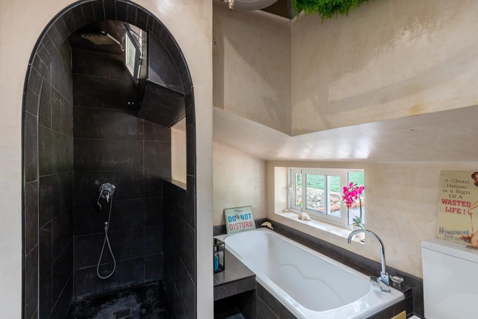 Bathroom, Bath