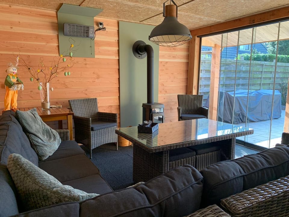 Lounge or bar