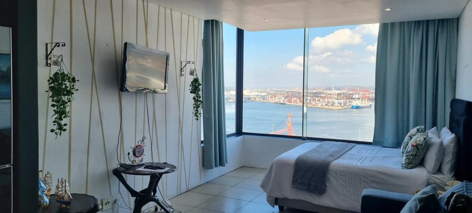 Bedroom, Sea view