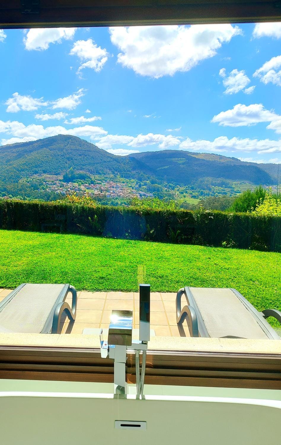 Natural landscape, Garden, Hot Tub, View (from property/room), Balcony/Terrace, Mountain view, sunbed