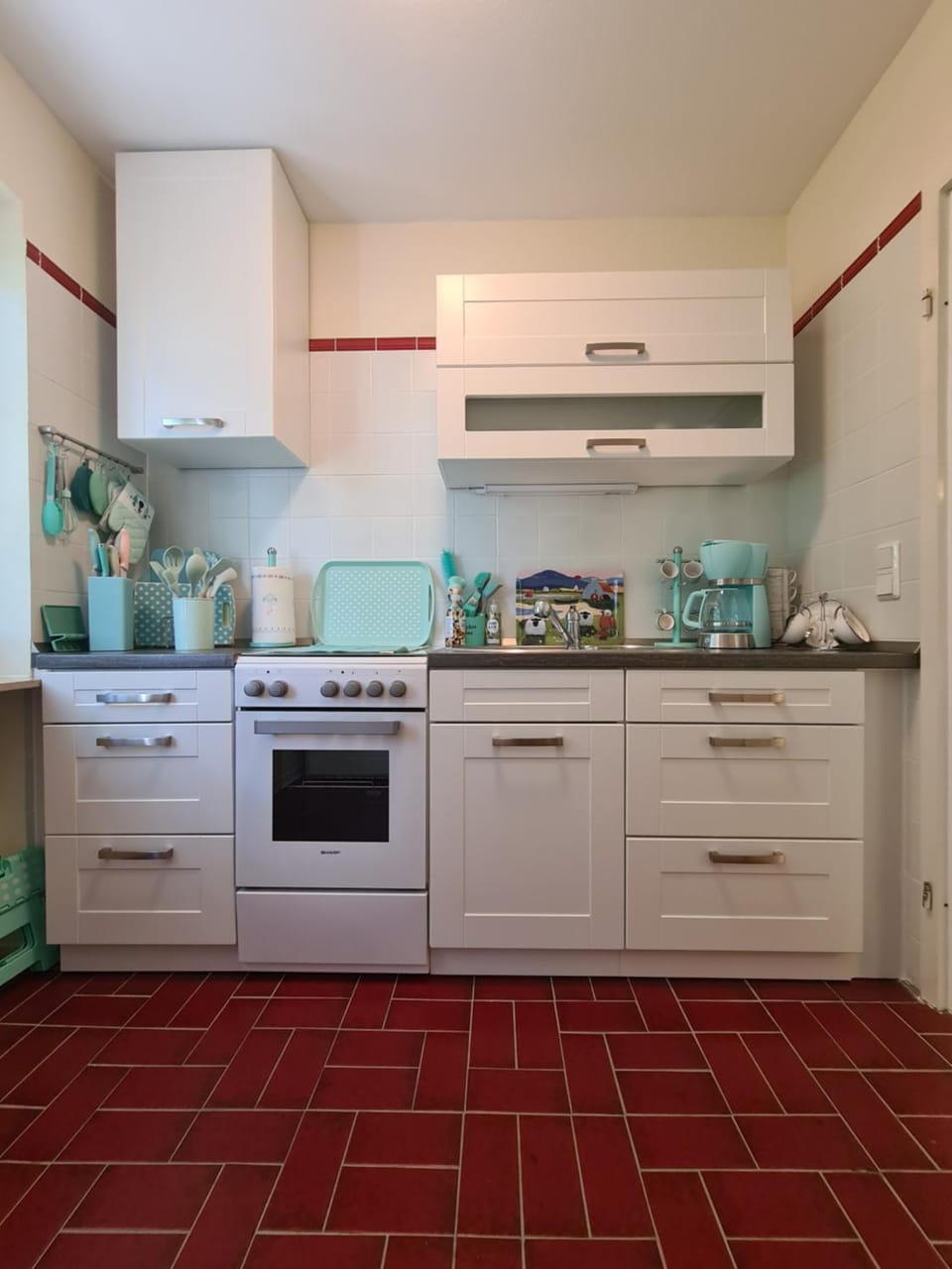 Kitchen or kitchenette, kitchen