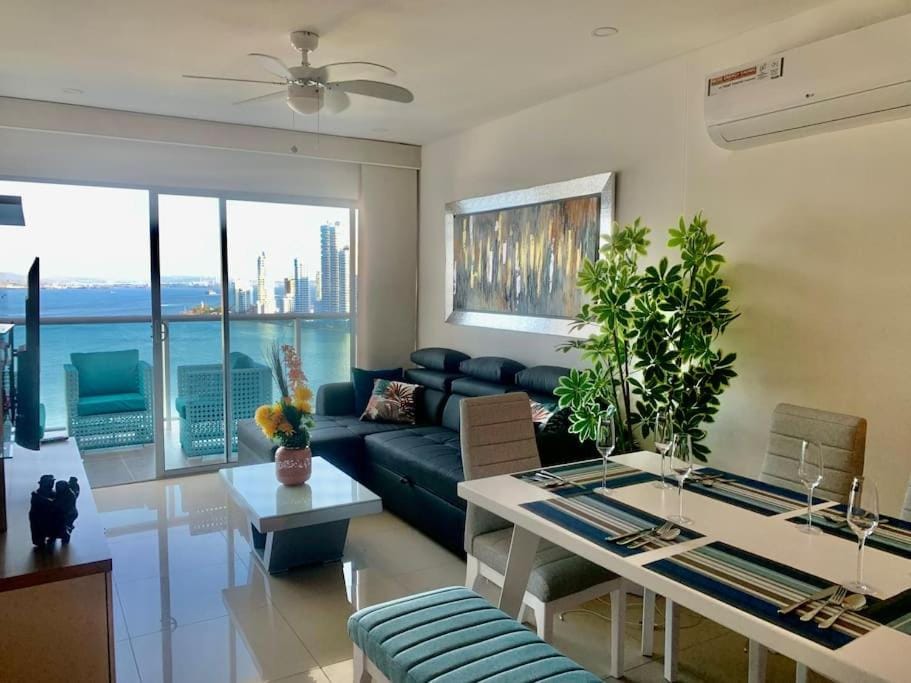19TH FLOOR LUXURY APARTMENT BAY VIEW CARTAGENA Apartment in Cartagena