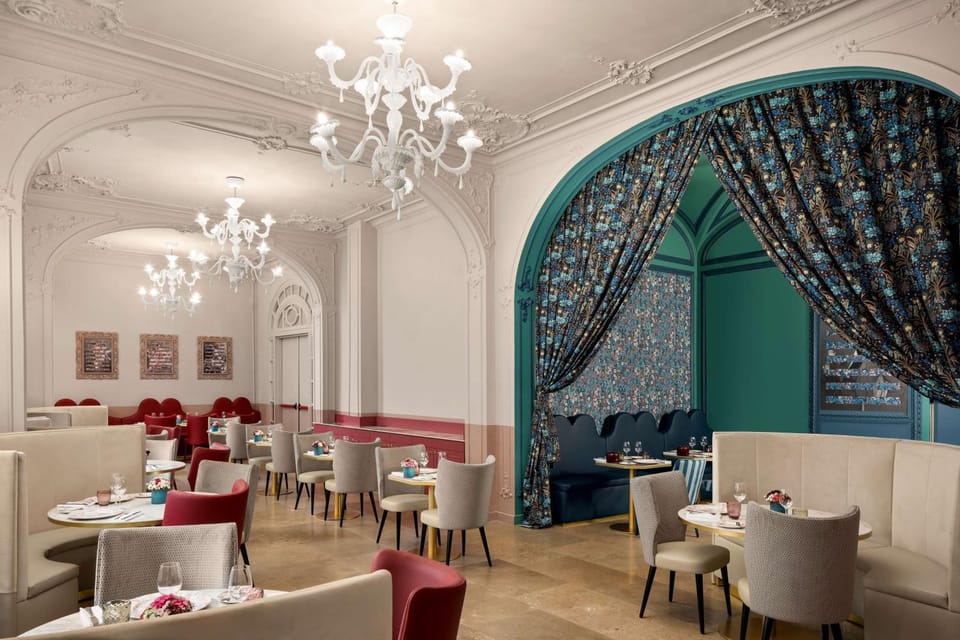 Restaurant/places to eat, Restaurant/places to eat