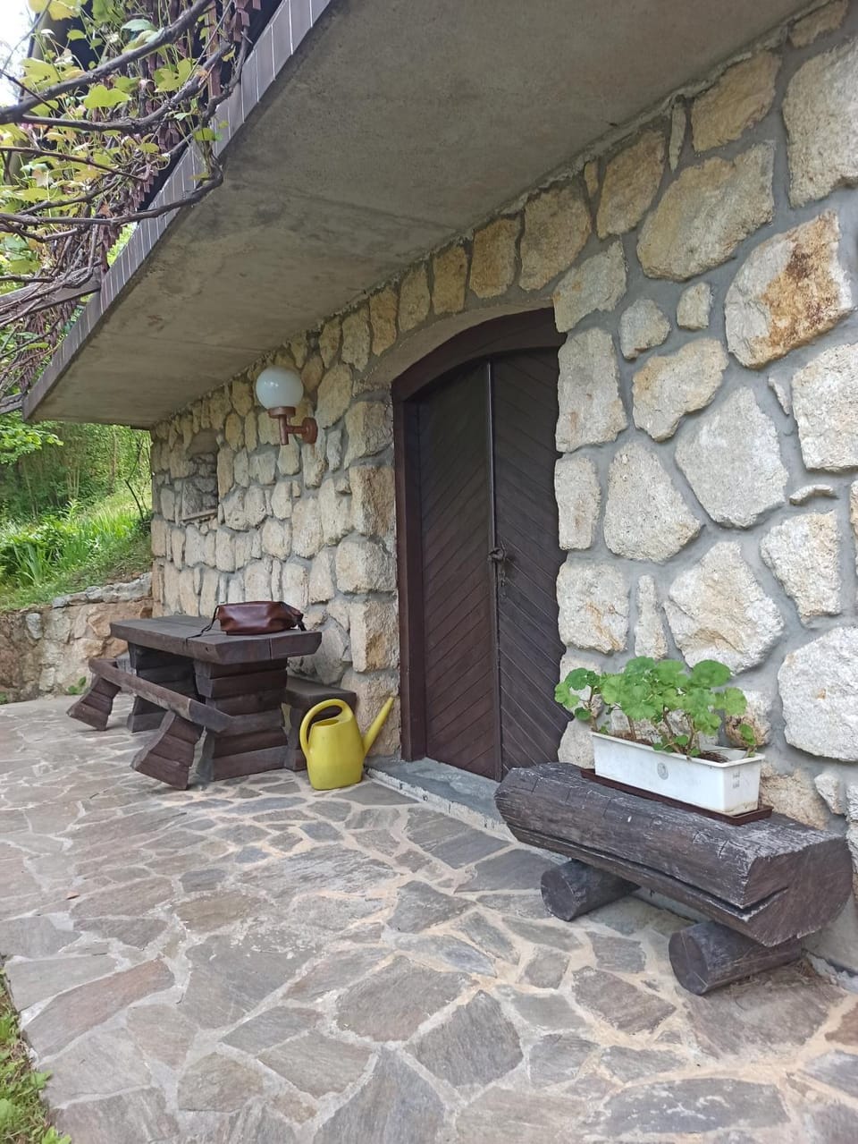 Patio, Day, Balcony/Terrace, Garden view