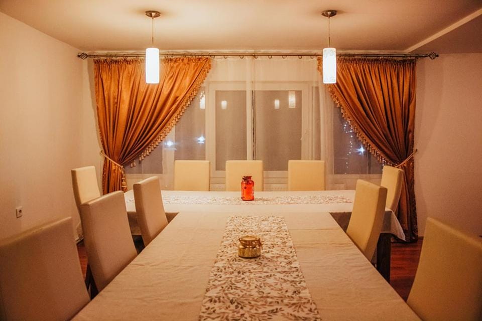 Pensiunea Casa Maia Bed and Breakfast in Romania