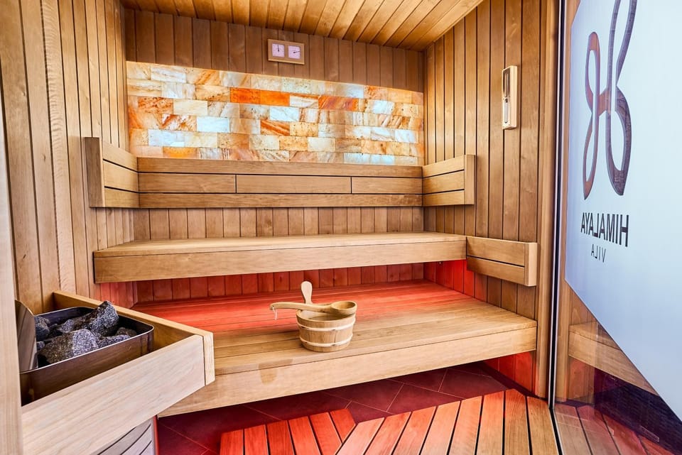 Vila HIMALAYA with FREE parking Apartment in Slovakia