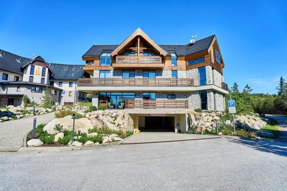 Vila HIMALAYA with FREE parking Apartment in Slovakia