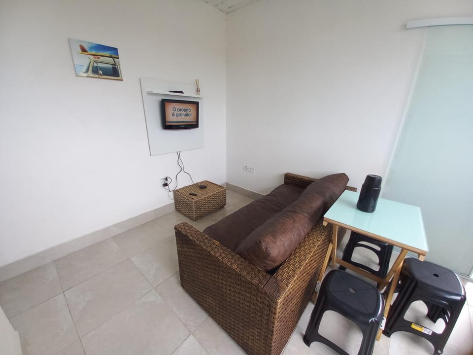 kitnet praia do indaiá bertioga Apartment in Bertioga