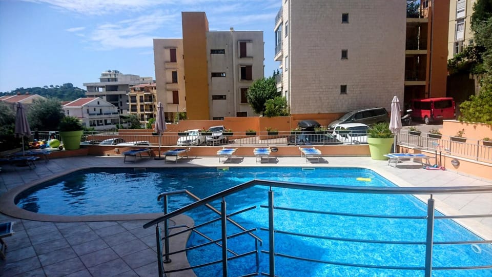 Petrovac Bay Monte Apartment in Budva Municipality